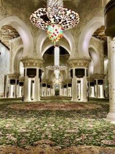 Experience The Incredible Sheikh Zayed Grand Mosque: A Must-Visit ...