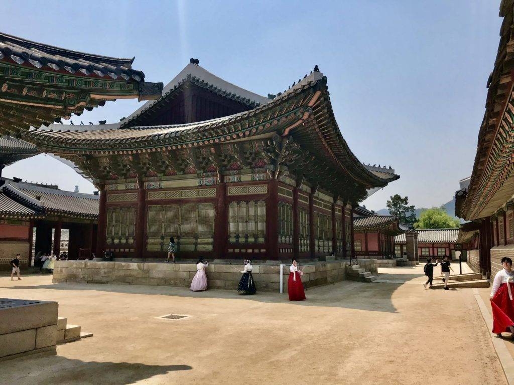 Sajeongjeon temple