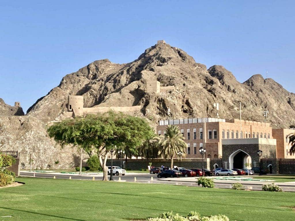 Forts near Al Alam Palace