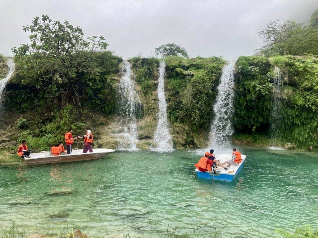 Darbat waterfalls